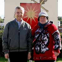 Fred Bartenstein and Bodø, Norway Banks of the Ohio listener Anne Marie
Brekke, north of the Arctic circle, September, 2008. (photo: Joy
Bartenstein)
