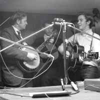 Everett Lilly, Don Stover, Jiles Lilly, Fred Bartenstein at Loy Beaver's
basement, northern NJ. 1970 (photo: Artie Rose)