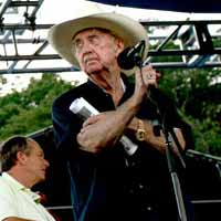 Fred Bartenstein and Carlton Haney at 40th Reunion of 1st
Bluegrass Festival, Fincastle, VA, 2005 (Photo: Marcia Goodman)